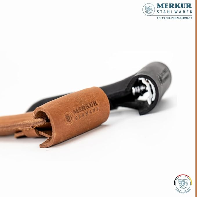 MERKUR Brown Leather Razor Case – Vegetable-Tanned Cowhide, Precision Fit for Safety Razors up to 110 mm, Protective Travel Cover, Made in Germany