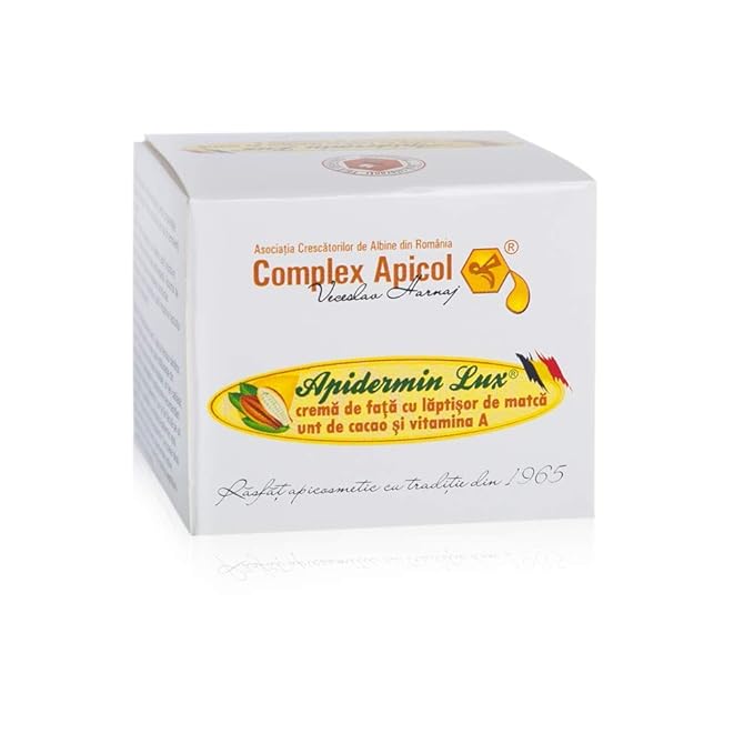 Anti Aging Retinol Moisturizer Cream and regeneration