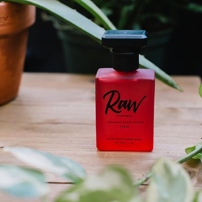 RawChemistry Raw Pheromone Infused Cologne for Men – Men's Cologne Spray Infused with Pheromones – Raw Perfume for Men with Feromonas – Perfume con Feromonas para Hombre