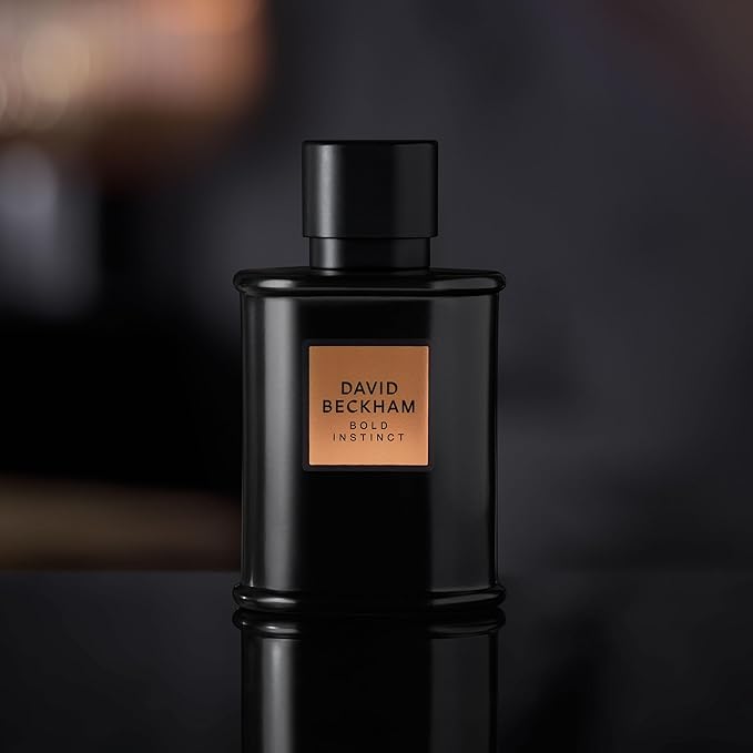 David Beckham Bold Instinct Eau de Parfum 2.5 fl oz (Pack of 1), Notes of Laureal Leaf, Nutmeg, and Smokey Wood, Men's Fragrance, Long Lasting, Everyday Fragrance, Travel Size