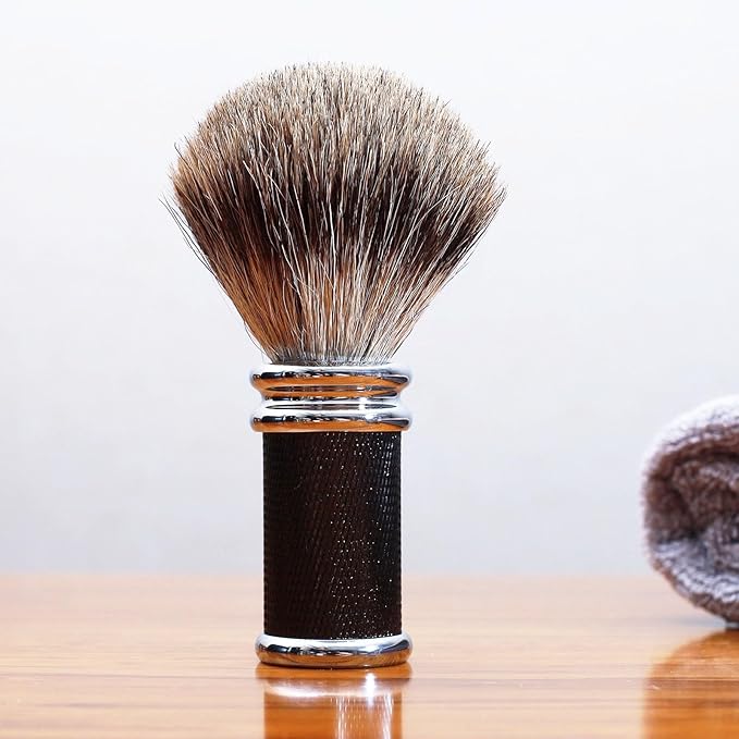 Professional Men's Shaving Brush Natural Pure Badger Hair Bristle Knot for Husband Father Brother Boyfriend Barber Grade Daily Grooming Tool Gift (Black Brush)