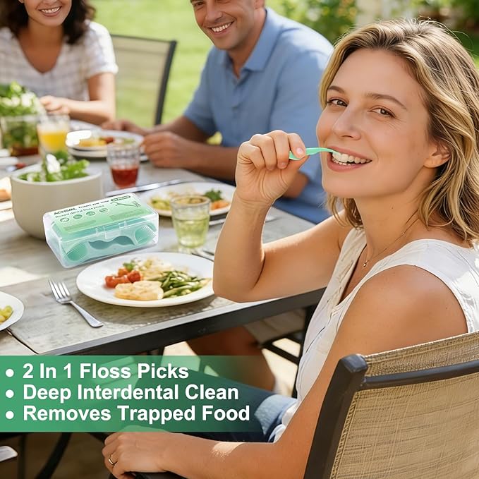 Floss Picks 200 Count Portable Dental Floss Sticks for Teeth Cleaning Dual Function Disposable Dental Floss Picks Comfortable Ergonomic Handle Tooth Picks Flossers 4 Travel Cases Green