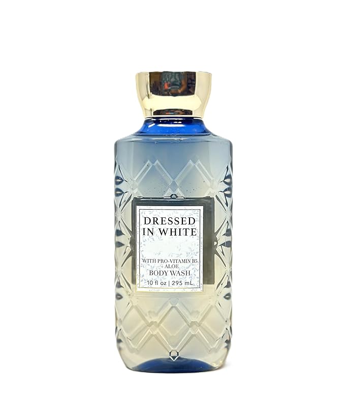 Bath and Body Body Wash with Pro Vitamin B5 + Aloe (10 FL OZ / 295 ML, Dressed in White)