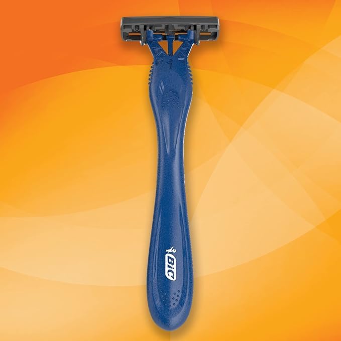 BIC Comfort 3 Advance Disposable Razors for Men, For an Ultra-Soothing and Close Shave, 4 Piece Razor Set