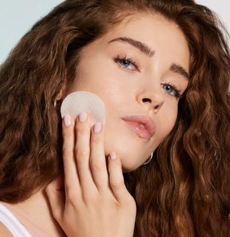 Glycolic Face Wipes SWAG Essentials Resurfacing Pads with Aloe Vitamins B5 C E Exfoliates Skin and Reduces Fine Lines and Wrinkles Peel