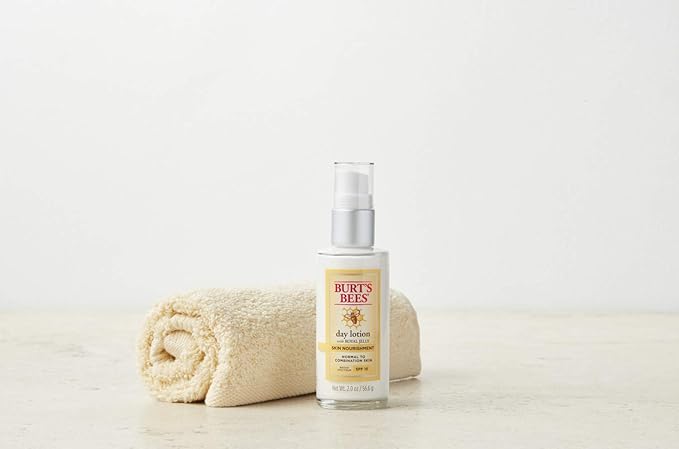 Burt's Bees Skin Nourishment Day Lotion with SPF 15 for Normal to Combination Skin, 2 Oz (Package May Vary)