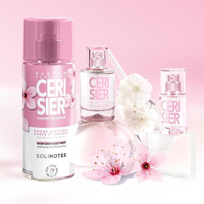 Brume Parfumee Fleur de Cerisier SOLINOTES | Parfum Rafraichissant et Hydratant - Sans Alcool | Brume Parfumee Corps et Cheveux | 250 ml