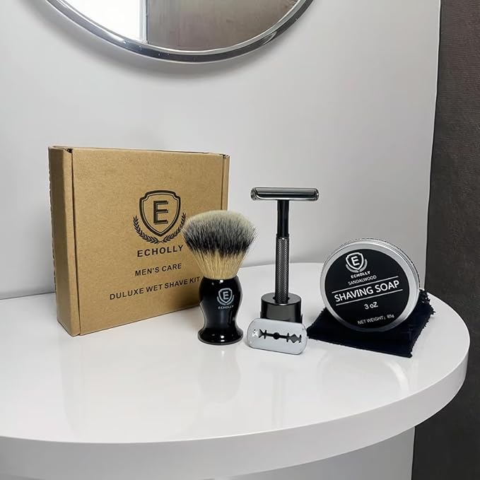 Wet shaving kit Men's Travel - Essential Shaving Brush Set - with Shaving Brush, Sandalwood Scented Shave Soap, High - Quality Zinc-Alloy Razor, Travel Bag & Gift Box