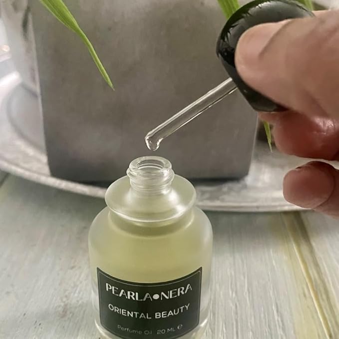 MUSK SWAP .68 Fl Oz/20 mL, Intoxicating Floral Musk Perfume Oil. Perfect for Cherished Memories, Convenient and Long-lasting.