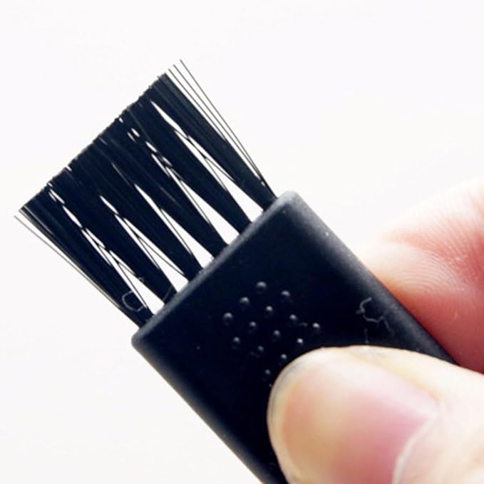 Clipper Cleaner and Razor Cleaning Brush, 10 Pack Durable Shaver Cleaning Brushes with Nylon Bristles for Hair Clippers, Trimmers, Keyboards, Portable Anti-Slip Design (Black,White)