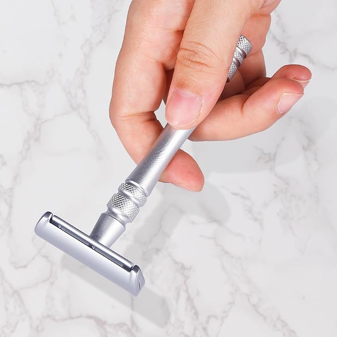 Men's and Women's Manual Razor Safety Razor with 10 Double Edge Blades, Double Edge Razor, Eco-Friendly, Smooth Close Shave, Plastic-Free, Easy to Carry for Traveling at Home (Silver + Base)