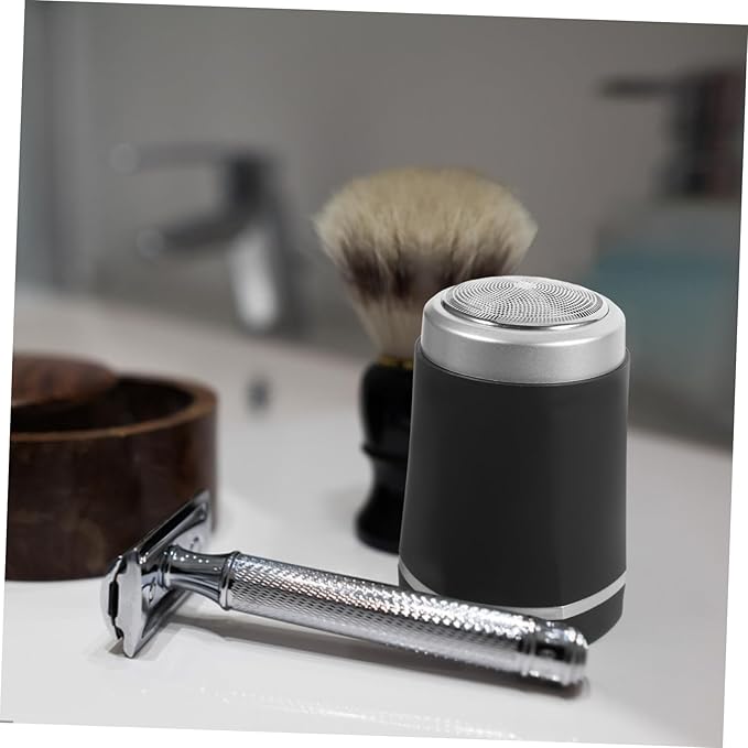 Beaupretty Men's Shaver Accessories USB Charging Shaver Daily Use Razor Comfortable One-Handed Control Reliable Design
