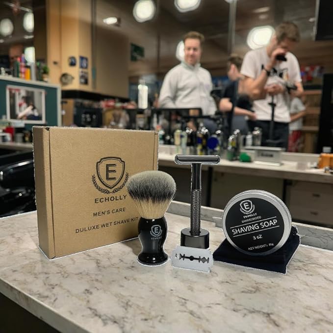 Wet shaving kit Men's Travel - Essential Shaving Brush Set - with Shaving Brush, Sandalwood Scented Shave Soap, High - Quality Zinc-Alloy Razor, Travel Bag & Gift Box