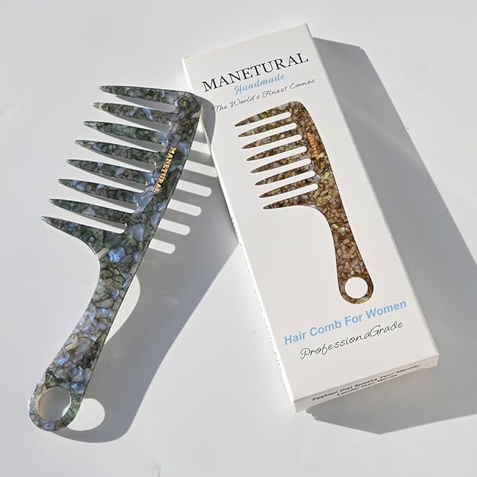 D1 | wide tooth comb 7.4"for easy portability. Suitable for Women's/girl curly, curly and tight hair, the short handle design is easy to carry. Acetate comb (Stone pattern)
