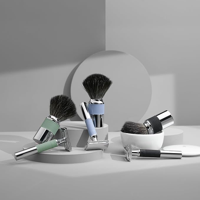 MÜHLE NEO safety razor|double edge safety razor for beginners and experienced shavers|sustainable eco-friendly and reusable|for men and women|chrome with black silicone grip handle