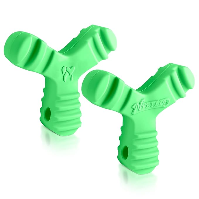 Chewies for Invisalign Aligners, Orthodontic Aligner Chewies Durable Aligner and Retainer Tray Seaters Medical Grade Silicone (Pack of 2) (Green)