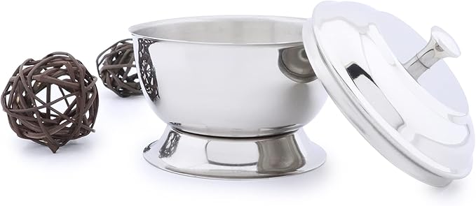 Stainless Steel Made Shaving Soap Bowl with Lid. Perfect to Keep Your Soap Safe.