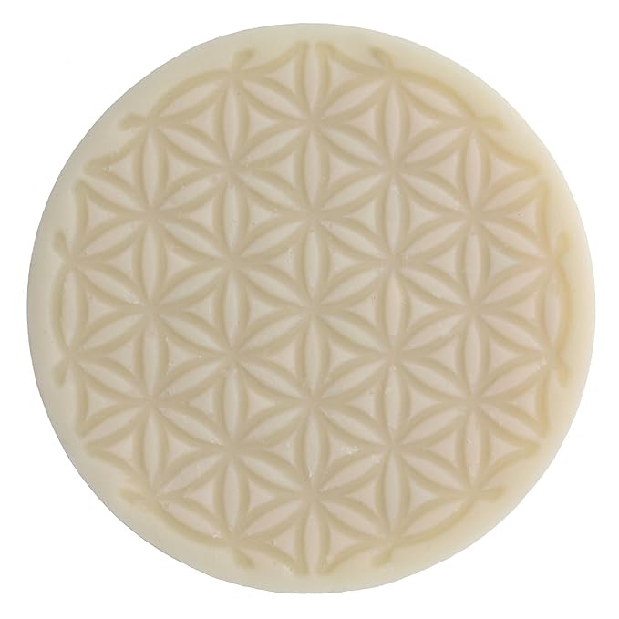 White Oak & Birch Shave soap | Kaolin Clay | Mens Natural solid shaving cream | Oat Protein | Moisturizing Thick Lather || Made in Canada - Muslim Cosmetics - White Oak (BAR)