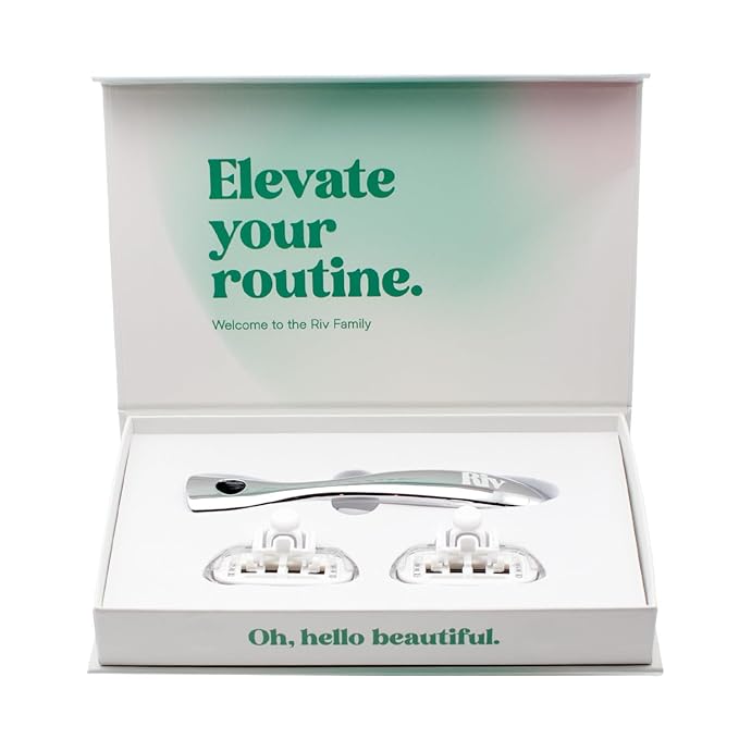 Riv Razor Starter Kit w/Handle and 2 Blades