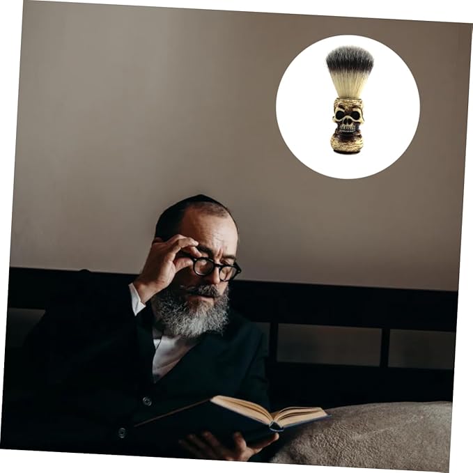 1Pc Skull Pattern Badger Hair Beard Brush for Men Portable Shaving Brush with Durable Handle Stylish Grooming Tool for Softening Beard and Easy Travel