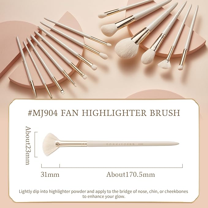 Bisque Series Fan Highlighter Brush to Enhance Glow on Cheekbones Nose Painted Birch Handle with Soft Nylon Bristles MJ904