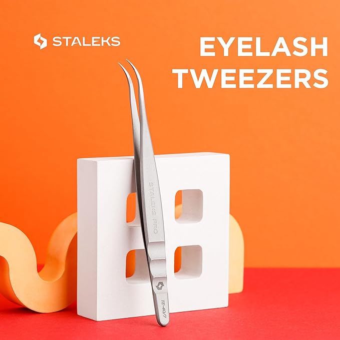 Staleks Pro Professional Eyelash Tweezers Expert 40 Type 7 – Curved – Volume & Classic Lash Extensions – Stainless Steel – Anti-Fatigue Design