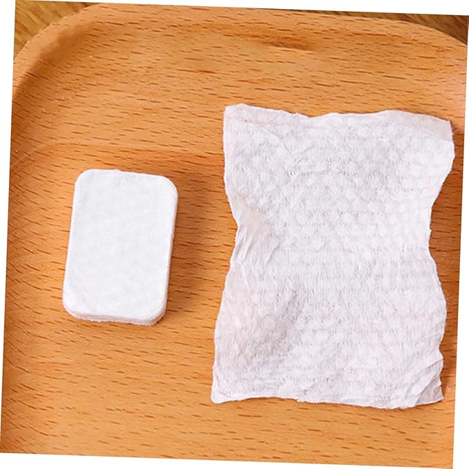 1Pack Compressed Makeup Remover Pads Non Woven Facial Cleansing Pads for Daily Use Travel Business Trips Thickened Design for Gentle Touch