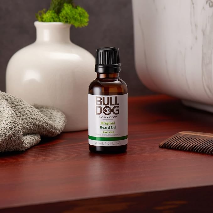 BULLDOG Grooming Original Beard Oil with Aloe Vera, Tames & Conditions Beards, 1 FL OZ