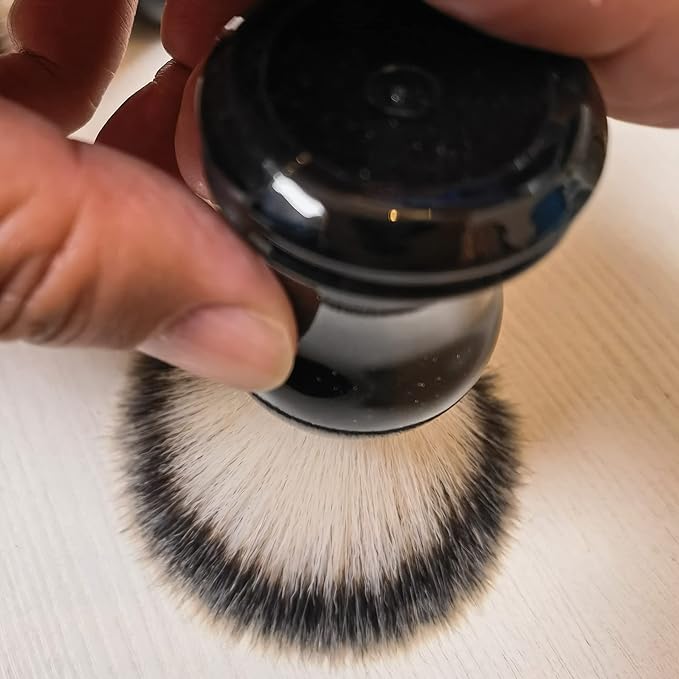 Fan Wu Shaving Brush for Men – Nylon, Resin Handle, Wet Shave with Cream or Soap – Compatible with Safety, Double Edge & Straight Razors