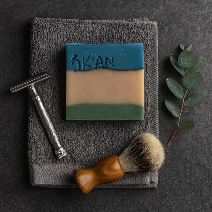 K'an Artisanal Handmade Soaps (Máak Men’s Charcoal Soap Bar)