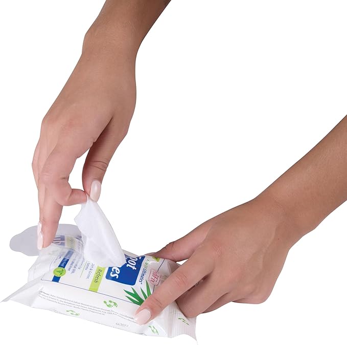 PediFix Tea Tree Ultimates Foot Wipes – Natural Deodorizing & Cleansing with Tea Tree Oil, Peppermint & Aloe Vera for Odor & Sweat Relief
