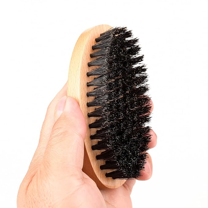 Boar Bristle Hair Beard Brush for Men, Pocket Travel Men's Wooden Small Soft Beard Brush (Skull)