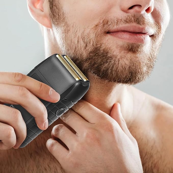 Foil Shaver for Men, Electric Razor with 2-Speed Settings, High-Speed Waterproof Dual Floating Blades for Close Shaving, Rechargeable with LED Display, Ideal for Face, Beard & Head Shaving