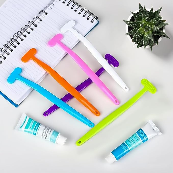 6 Pack Tongue Scraper, Plastic Tongue Cleaner Brush for Adults Tongue Scrubber for Better Breath Dental Oral Care Supplies (6 Pcs Tongue Scraper)