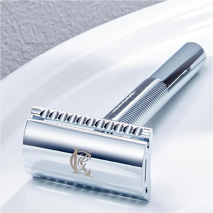 King C. Gillette Double Edge Safety Razor for Men, 5 Platinum Coated Double Edge Razor Blades, Gifts for Men