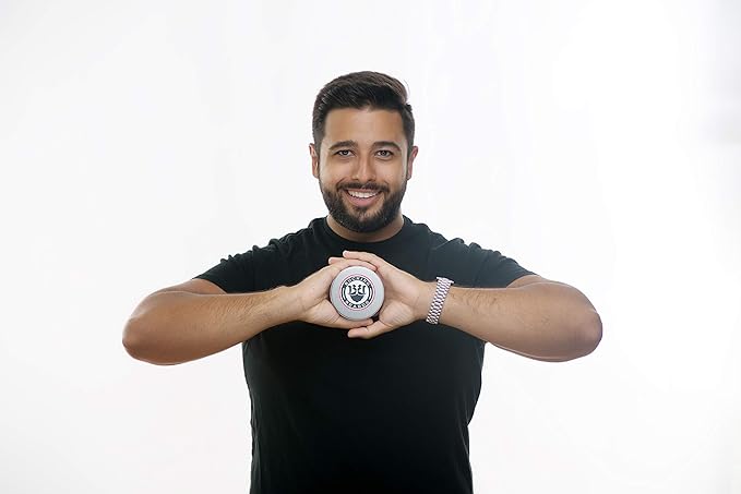 Beard Oil - Beard Softener for Men - Made with Natural Ingredients like Jojoba Oil & Castor Oil - Sandalwood Fragrance - Vegan, Cruelty-Free, Gentle on Skin - 1 oz