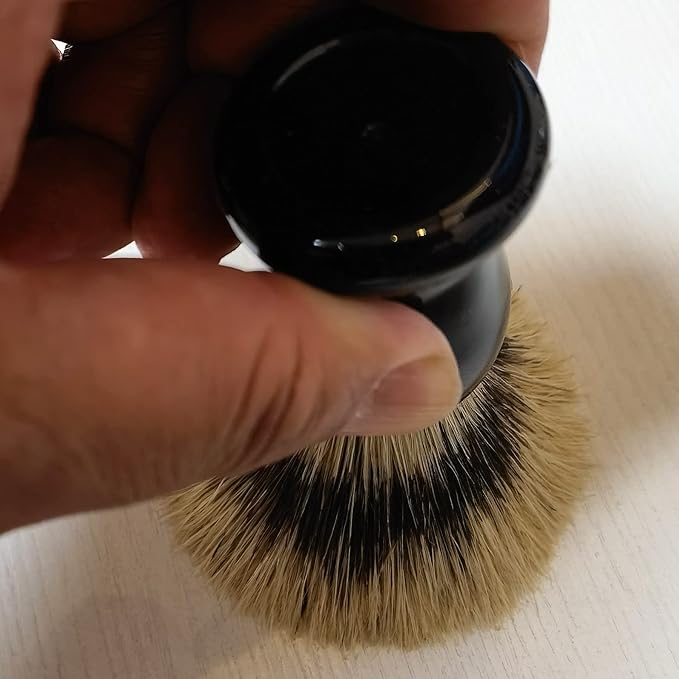 Fan Wu Shaving Brush for Men – Bristle, Resin Handle, Wet Shave with Cream or Soap – Compatible with Safety, Double Edge & Straight Razors