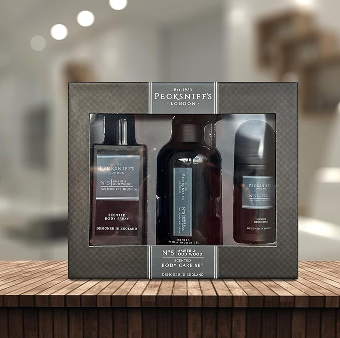 Pecksniff’s Men’s Essentials Body Trio Gift Set – Amber & Oud Wood – Bath & Shower Gel 250ml, Body Spray 100ml, Deodorant 50ml