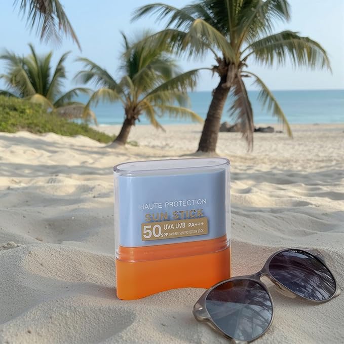 Sunscreen and Moisturizing,PA+++ SPF 50+,Sweat-Resistant, Fragrance-Free,No White Cast,Matte Finish,Portable