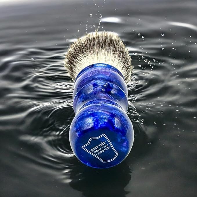 Parker “Blue Storm” Deluxe Synthetic Shaving Brush & Stand – 24 mm Knot, Iridescent Resin Handle, Ergonomic 122 mm Length, Handmade with a High Bristle Density for Rich Lather
