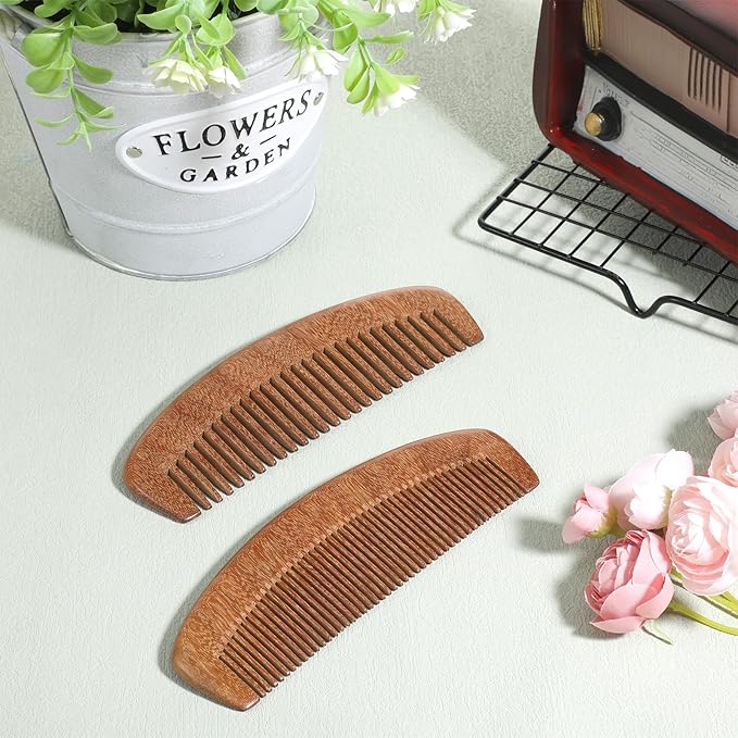 Wooden Comb for Women, 2 Pieces Wooden Hair Combs Natural Sandalwood Fine Tooth Beard Comb Anti-Static Wide Tooth Detangling Combs for Women Men Curly Straight Hair