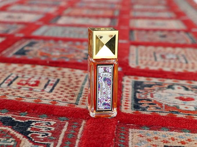 Maison d'Orient HASNA 20 mL Perfume Oils For Women Roll On, Alcohol-Free, Arab Perfumes For Women - Pheromone Roll On For Women (Perfumes Arabes de Mujer Originales)