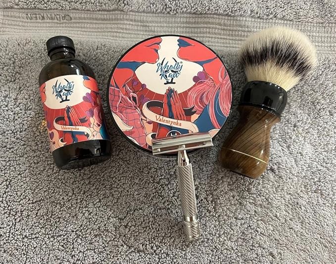 Valentynka Tallow Shaving Soap. Enriched with Donkey Milk, Water Buffalo Milk, Whey Proteins, Omega 3, Omega 6, Hops Extract. Canadian Fir, Leather, Orange, Jasmine, Sugar, Amber, Saffron, Cedarwood