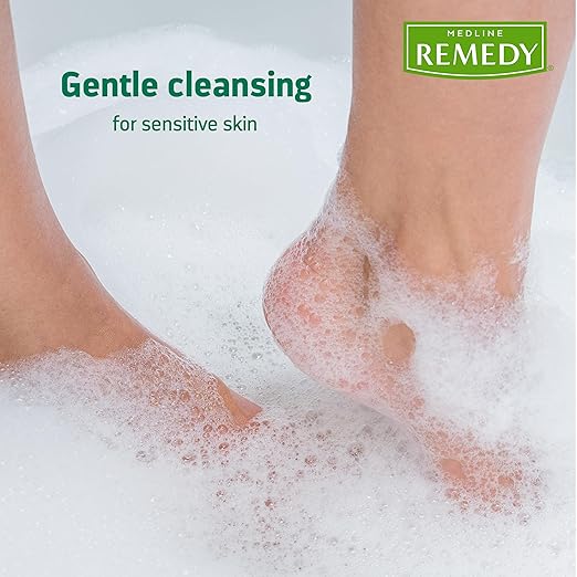 Medline Remedy Essentials Shampoo and Body Wash (4 fl oz), Full Body Cleanser with Aloe, For Adults & Elderly, Easy Rinse Gel for Bath, Shower or Bedside Bathing
