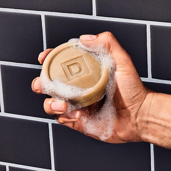Duke Cannon Everlasting Puck Soap – Midnight Swim & Sawtooth 2-Pack Set, Rounded Men’s Bar Soap with Masculine Scents, 5 oz (4 Pack)