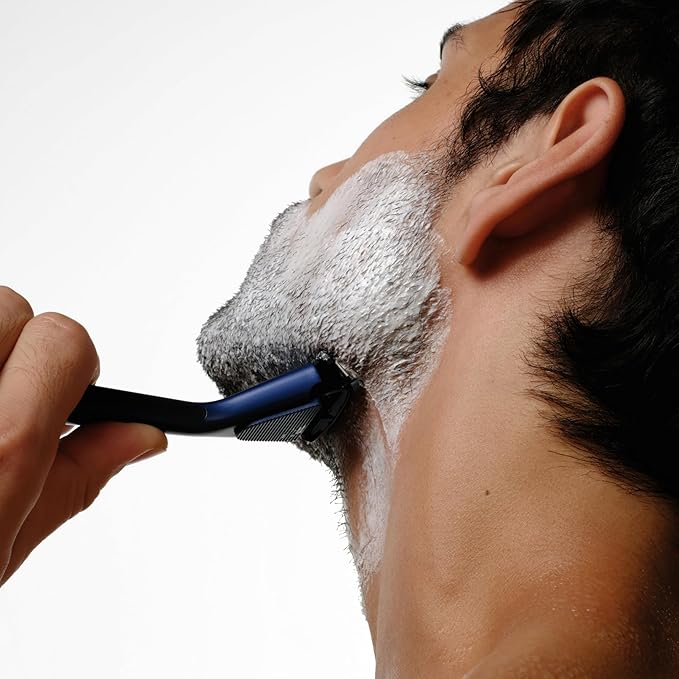 Essential Razor for Men, Handle + 2 Razor Blade Refills, Precision Trim Edge (Dusk)
