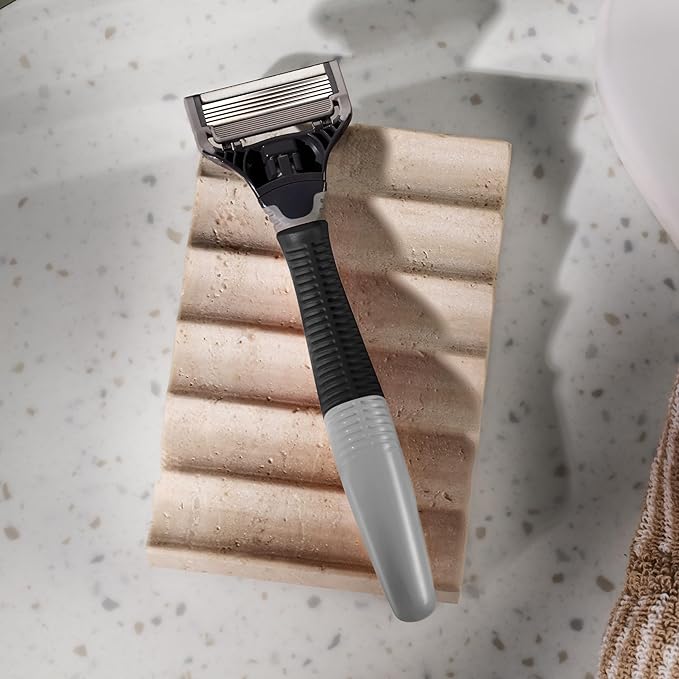 Harry's Original Shaving Kit for Men - Razor Handle and 3 Razor Blade Refill Cartridges - German Engineered - Charcoal