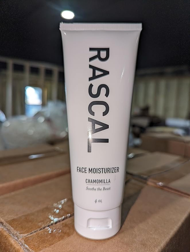Racal Men's Face Moisturizer - Nourishing and Hydrating Facial Moisturizer for Men, Chamomile Flower Extract & Soybean Oil, Natural Sandalwood Scent, Paraben-Free, Cruelty-Free - 4 Oz