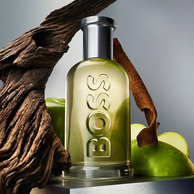Hugo Boss Bottled Eau de Toilette – Woody Men's Cologne – With Notes of Apple, Cinnamon & Wood – Long Lasting Fragrance