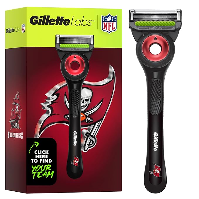 Gillette Labs Official Buccaneers Licensed Razor for Men, 1 Handle, 1 Blade Refill, Perfect for Game Day Grooming, Gillette Labs with Exfoliating Bar